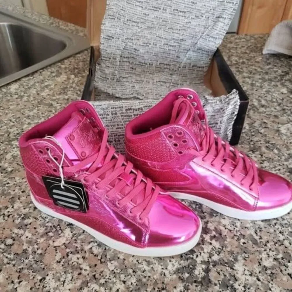 New Pastry Pop Tart Glitter High-Top Sneaker & Dance Shoe - Pink - Size 6.5